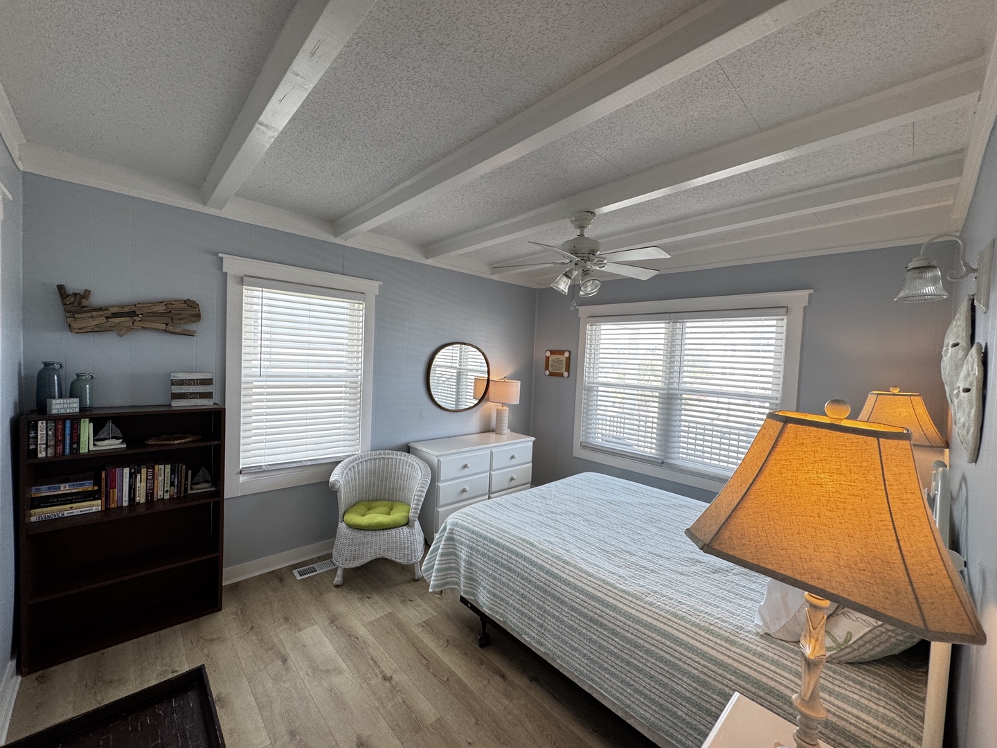 Bedroom 1 - Canal Front