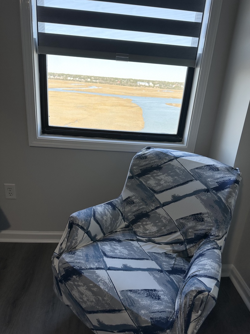 13.  Third Bedroom View of Jinks Creek