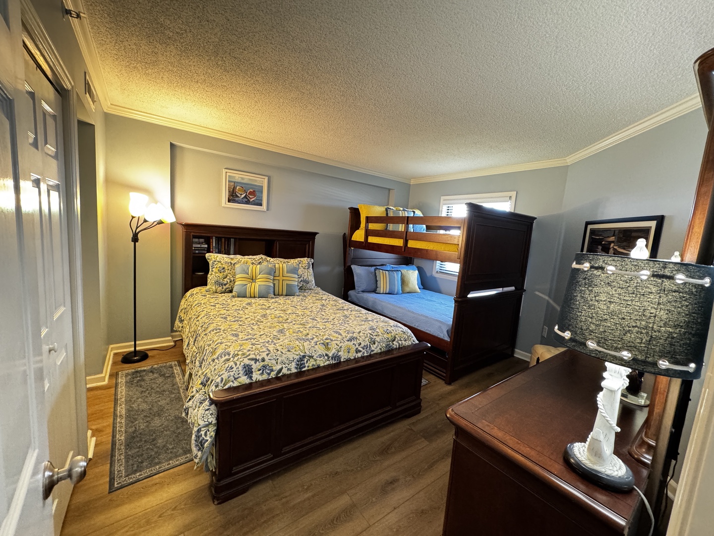 Bedroom 1 - 2