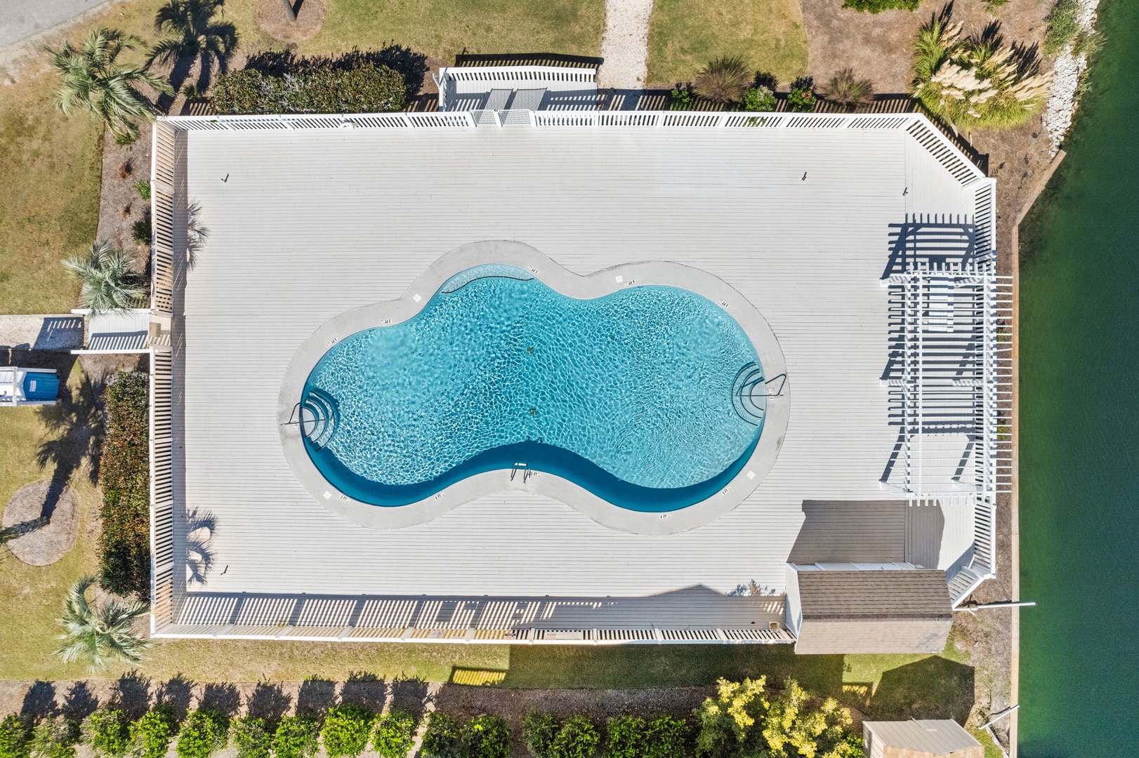 Island Park community pool