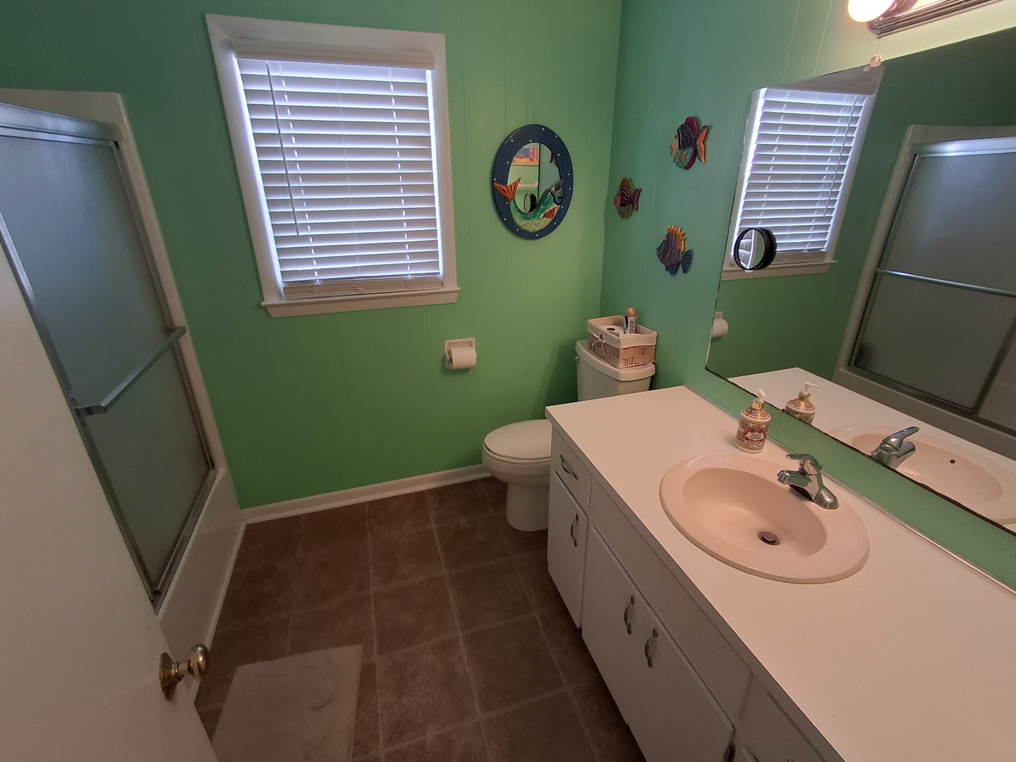 45 - bathroom 2