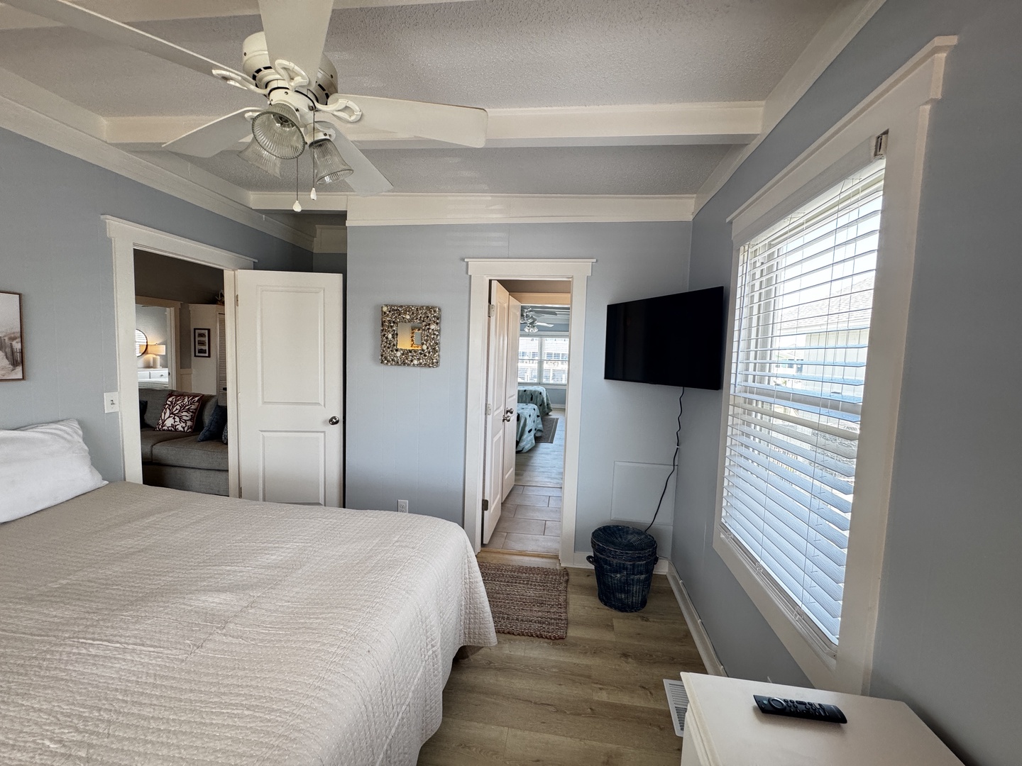 Bedroom 3 - Street