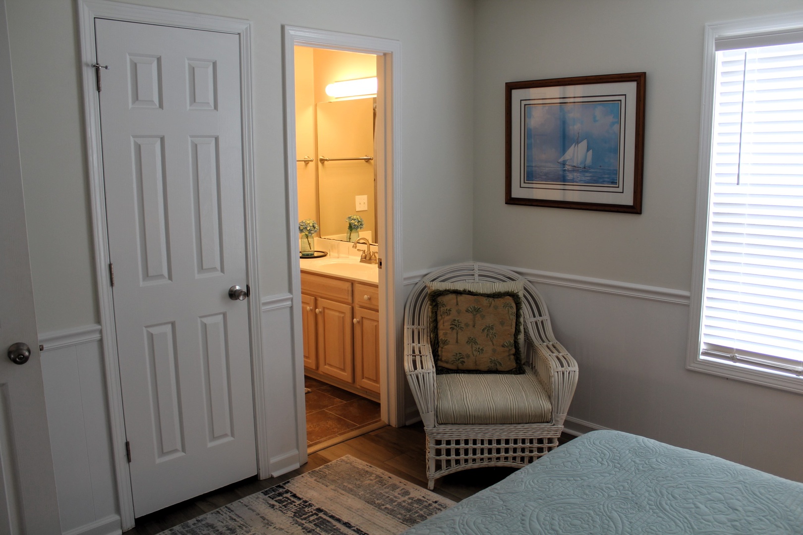 Bedroom 1 - Downstairs Streetside 2