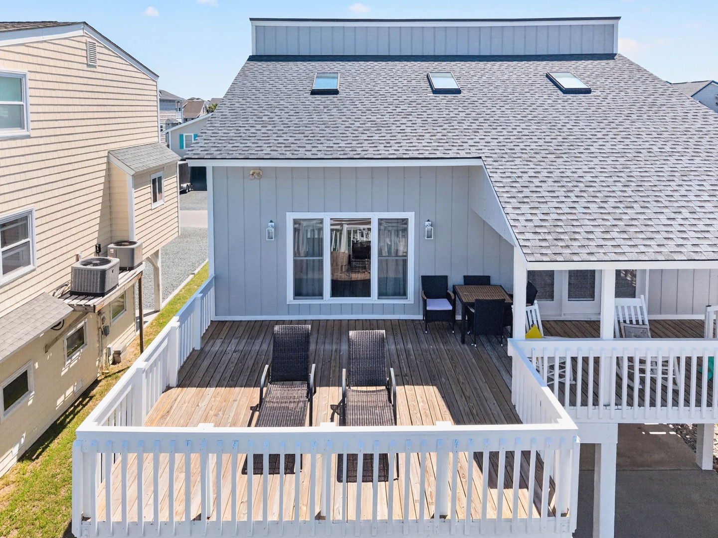 canal side deck