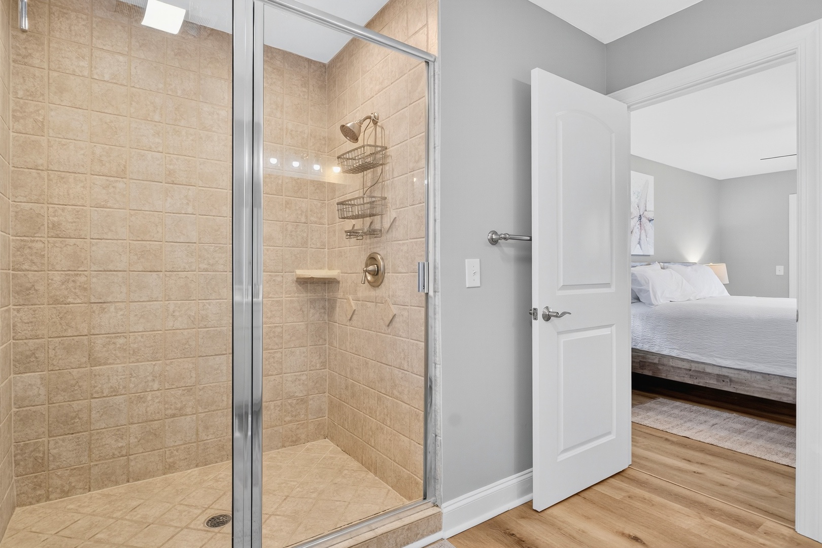 Private Bath - Bedroom 7-2