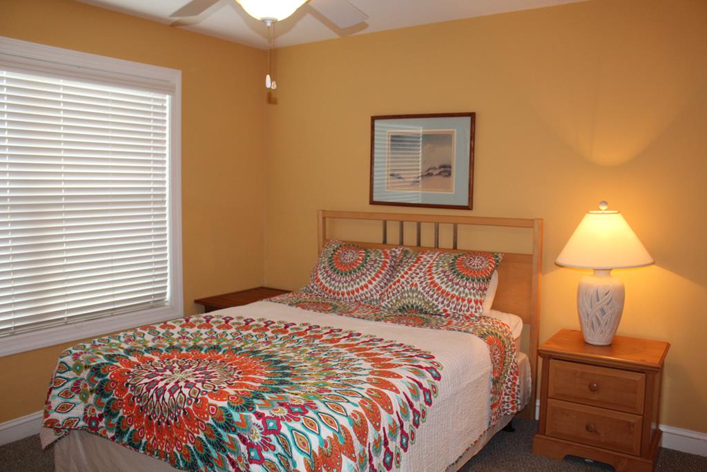 Bedroom 2 - Downstairs