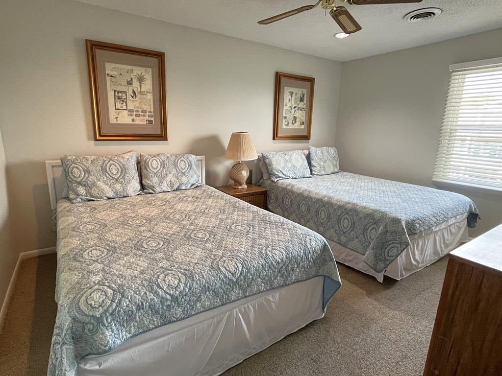 Bedroom 6 - Upstairs - Two Queens