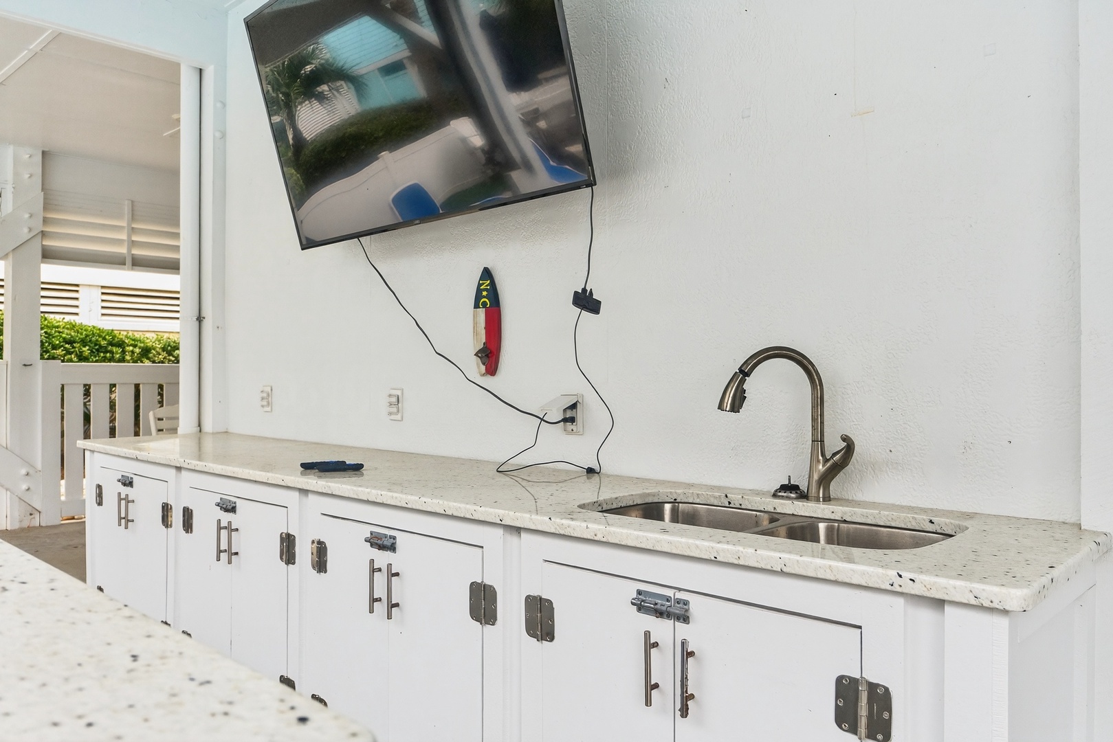 Outdoor Living Area 5