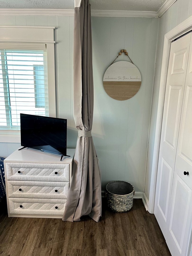 Bedroom 3 Double and Twin 3-3