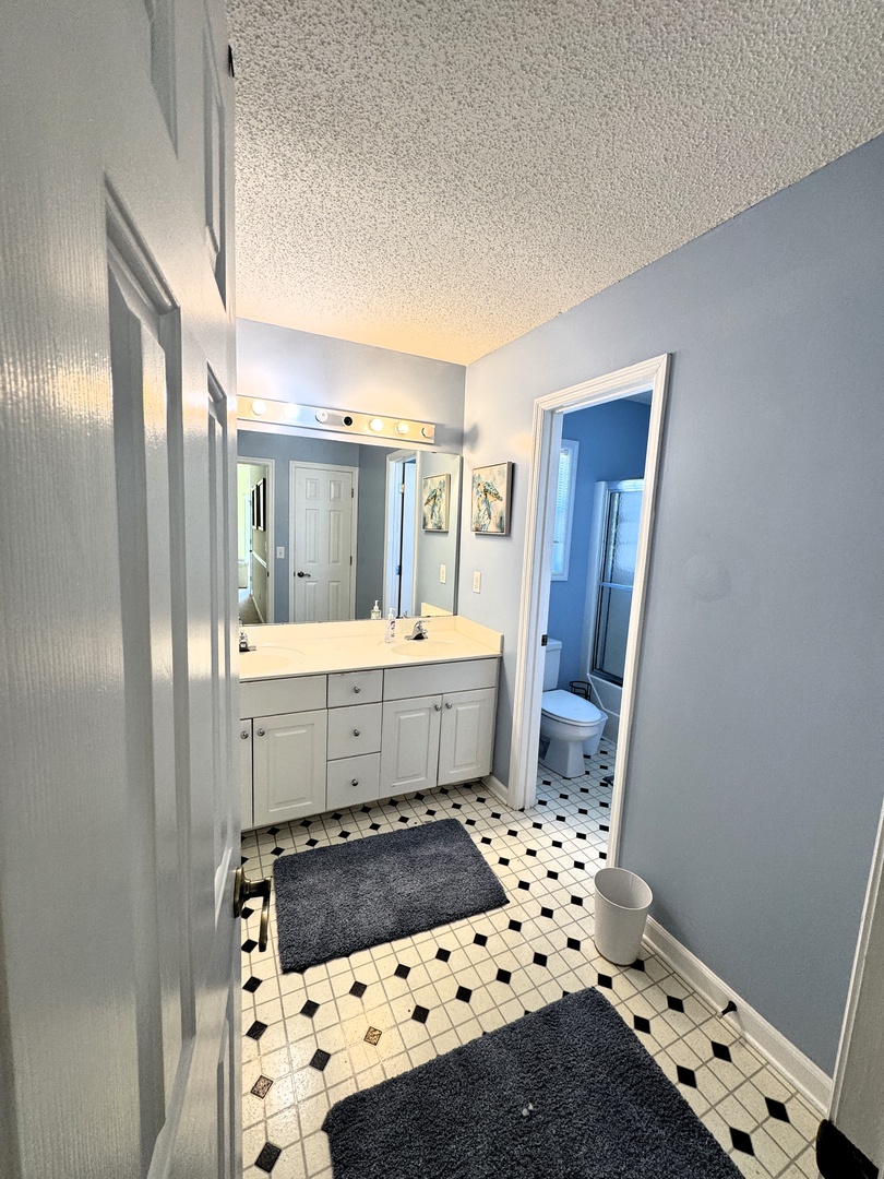 Bathroom 3-2 - Upstairs