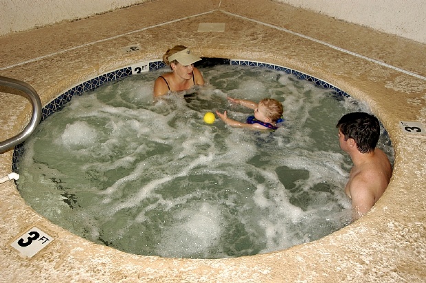 Indoor Jacuzzi 