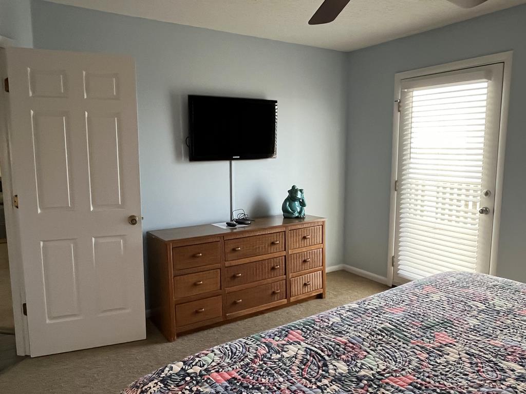 Bedroom 4 - Upstairs Oceanfront King