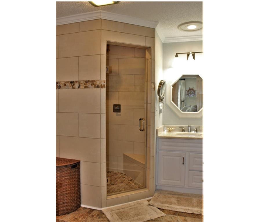 Bedroom 1 - Private Bath