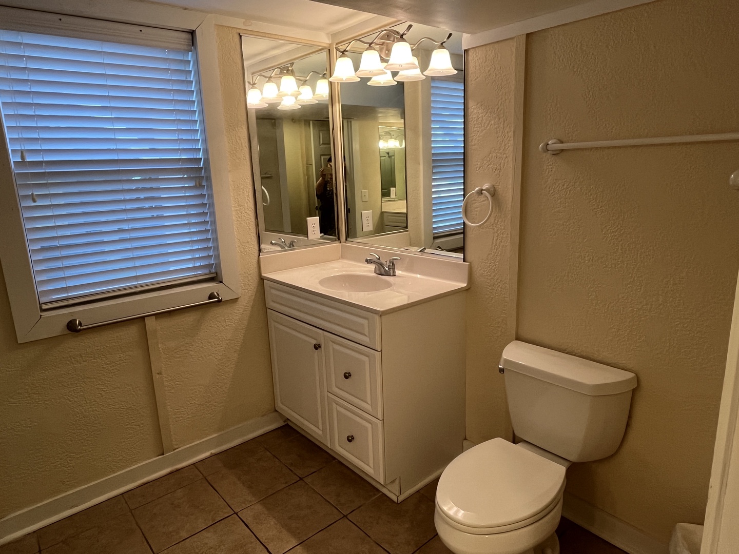 ground level bathroom