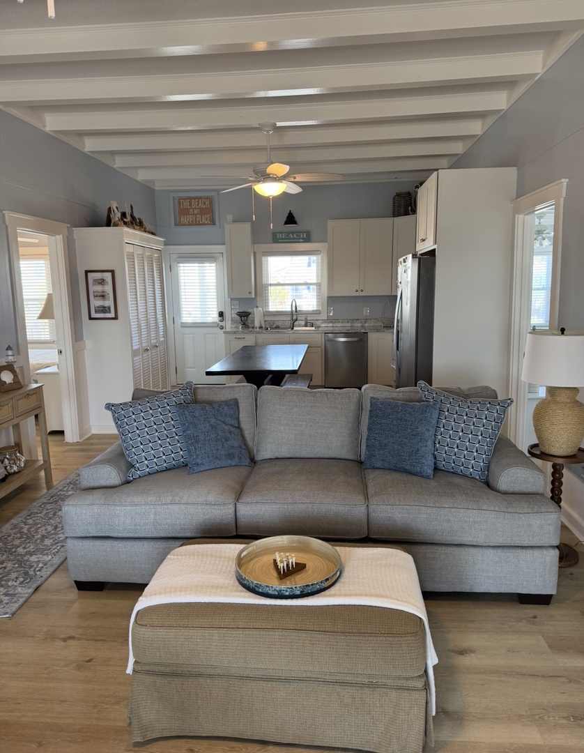 Living Room - Main