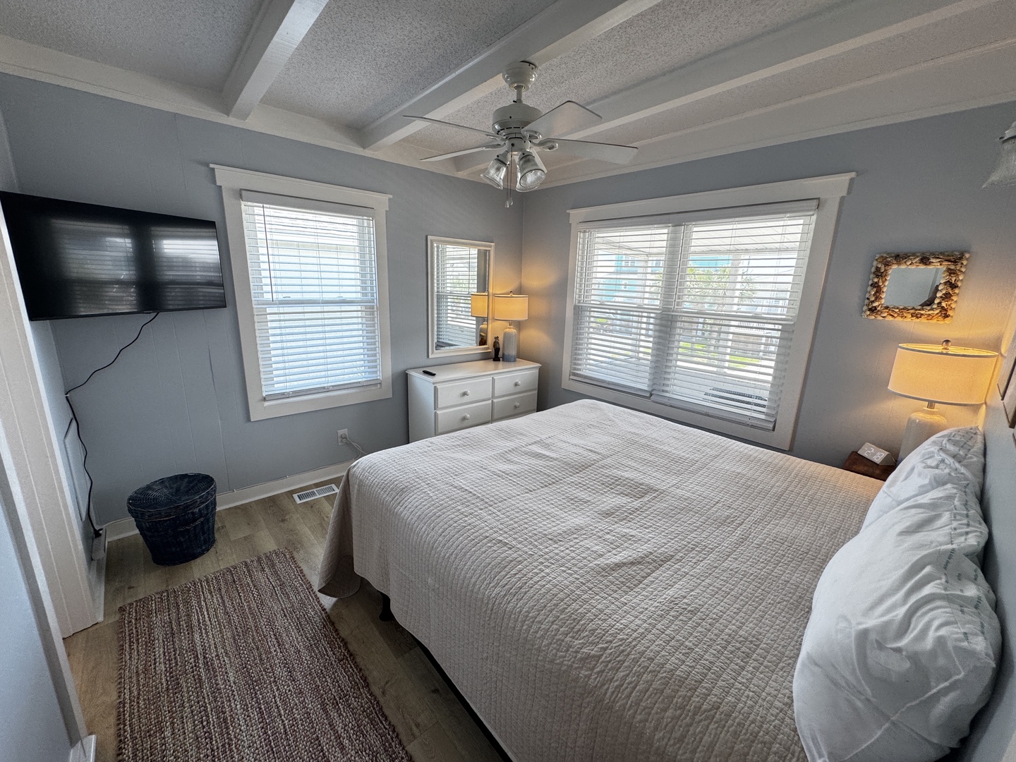 Bedroom 3 - Street