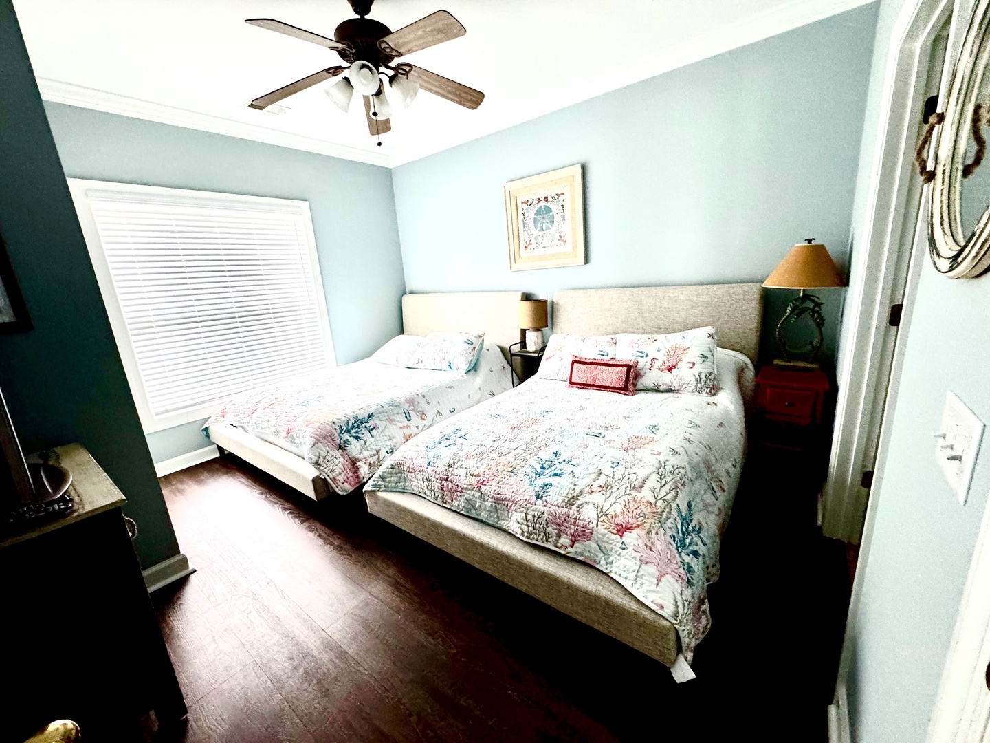 bedroom 4 - queen and double