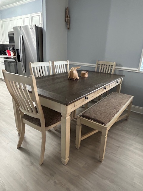 Dining Room Seating for 6