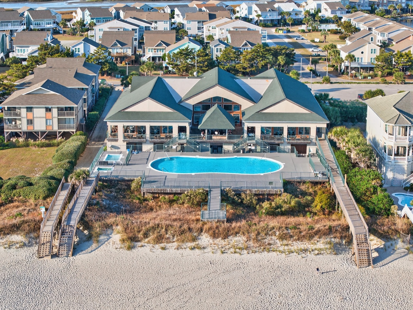 Islander Resort - Pool 1