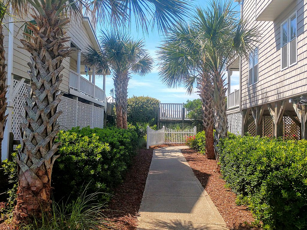 Starboard by the Sea