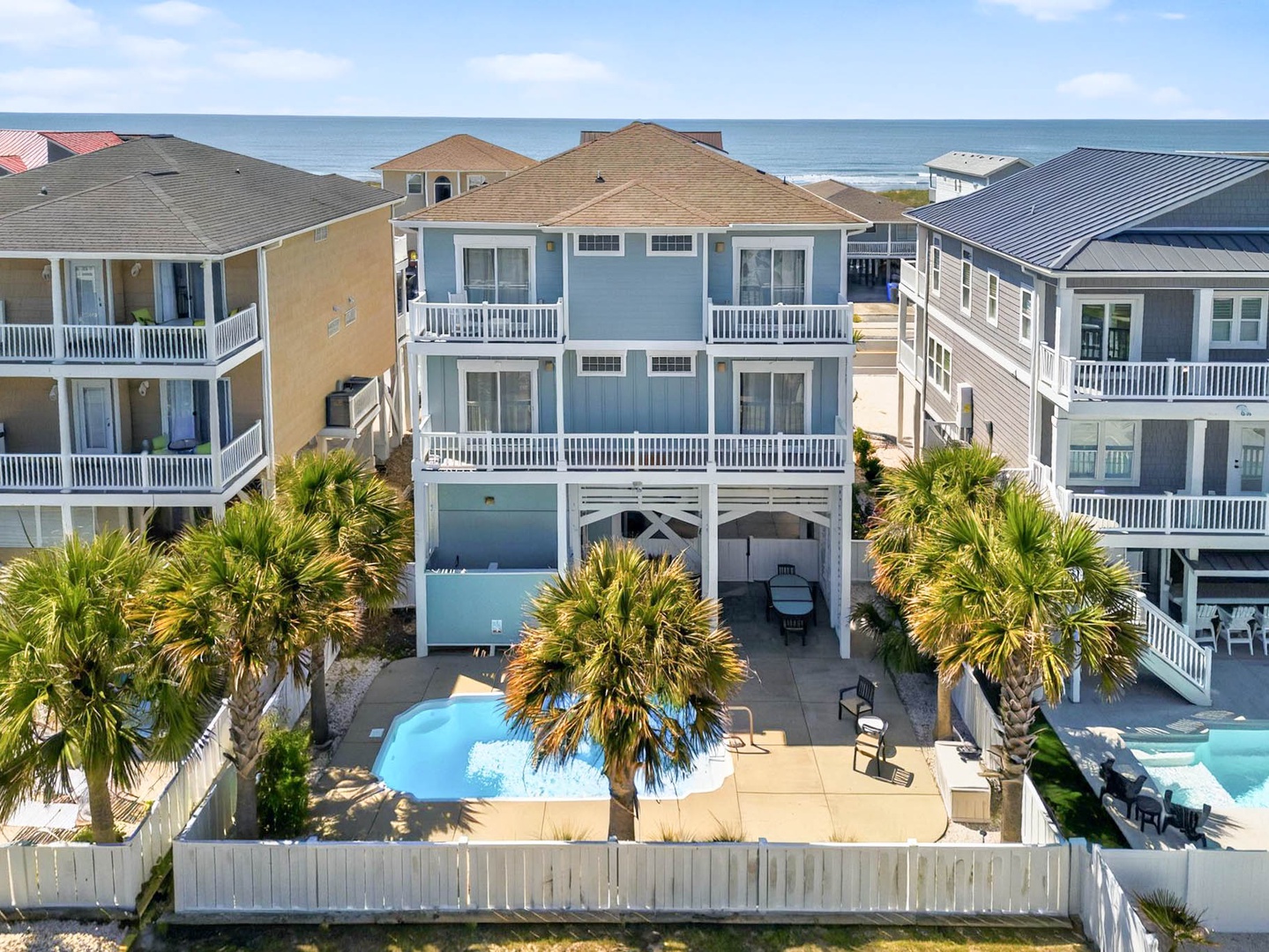 185 East First Street Rear View 1