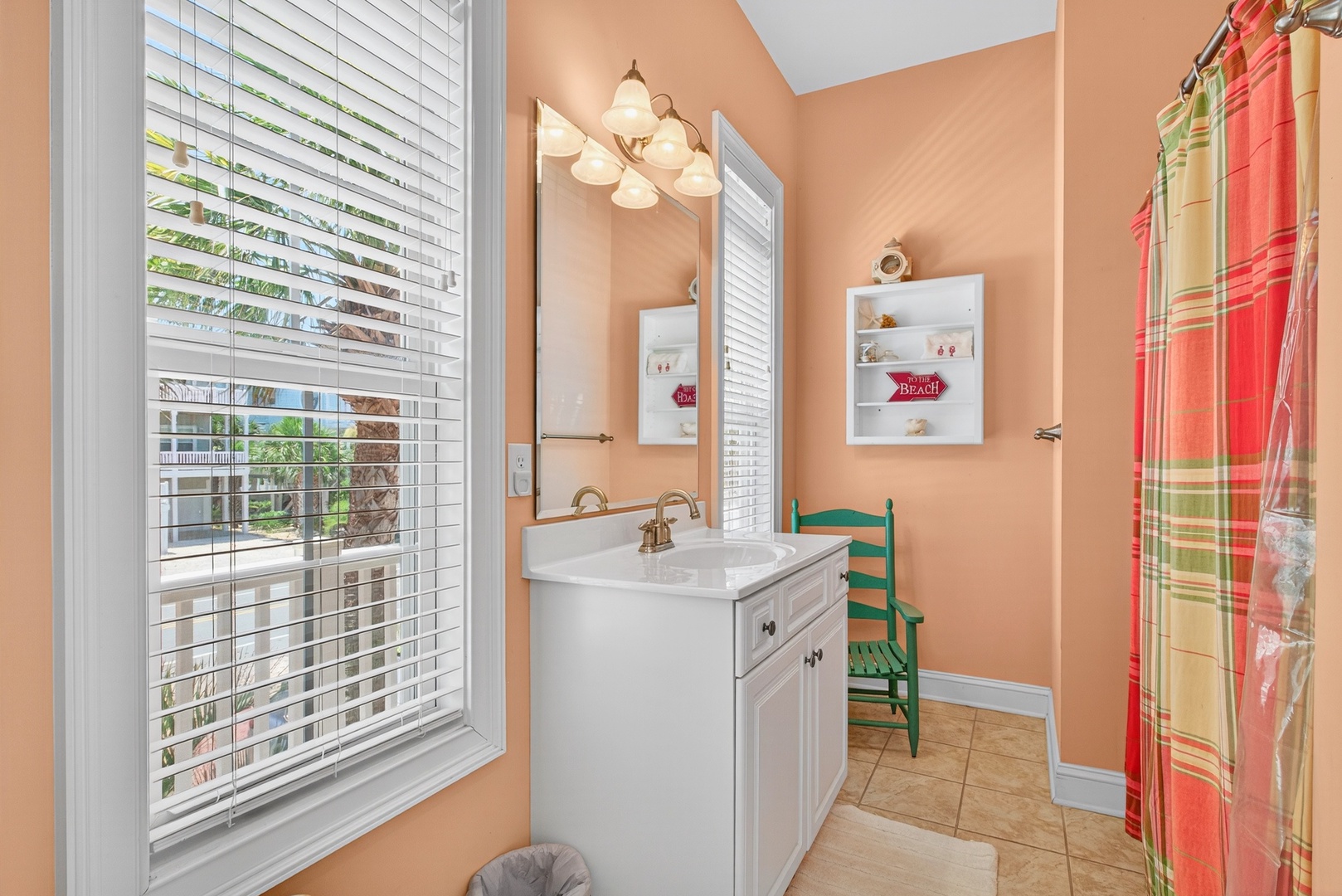 Bedroom 1 Private Bath