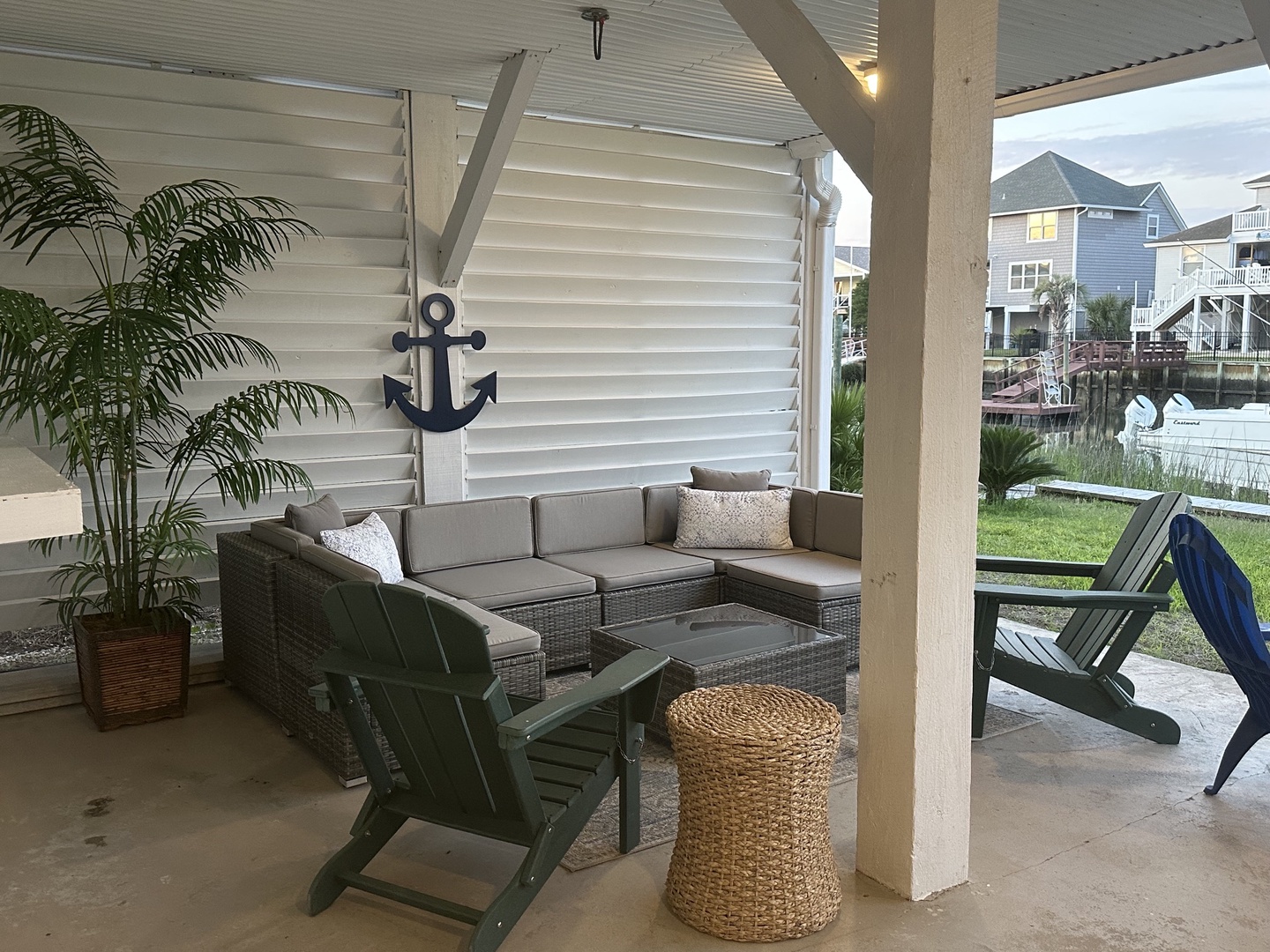 Lounge seating