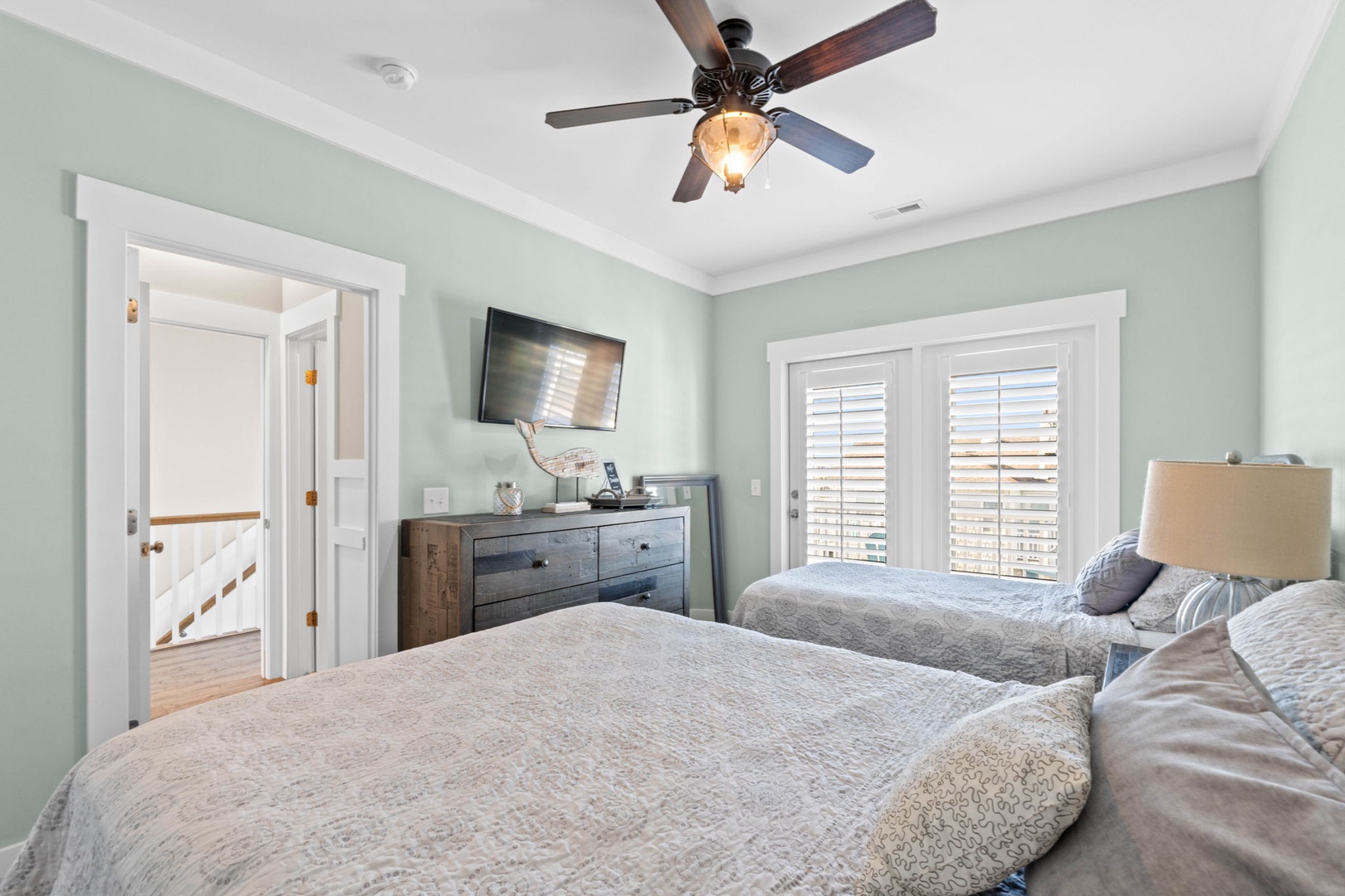 bedroom 5-2 upstairs