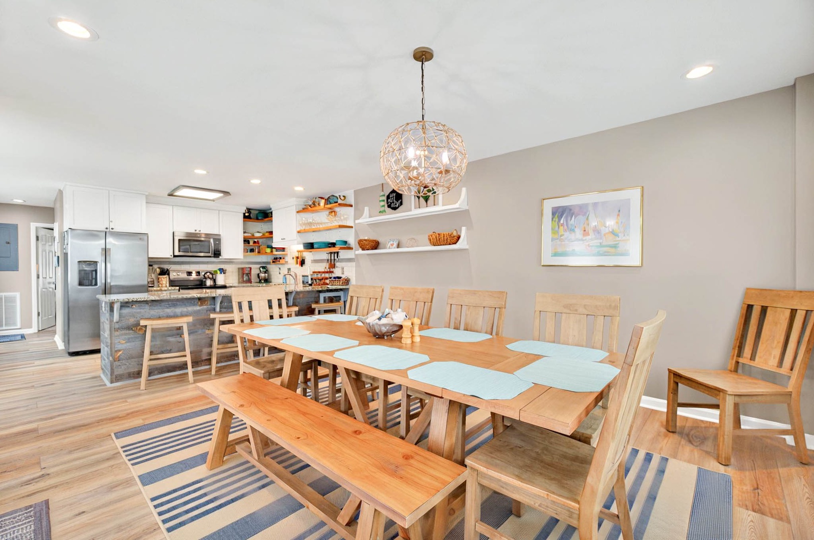 Dining Area to Kitchen 1