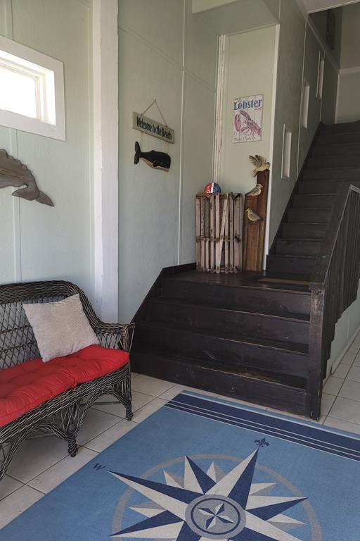 Entrance Ground Floor