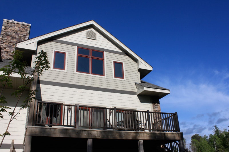 Unit with a Deck