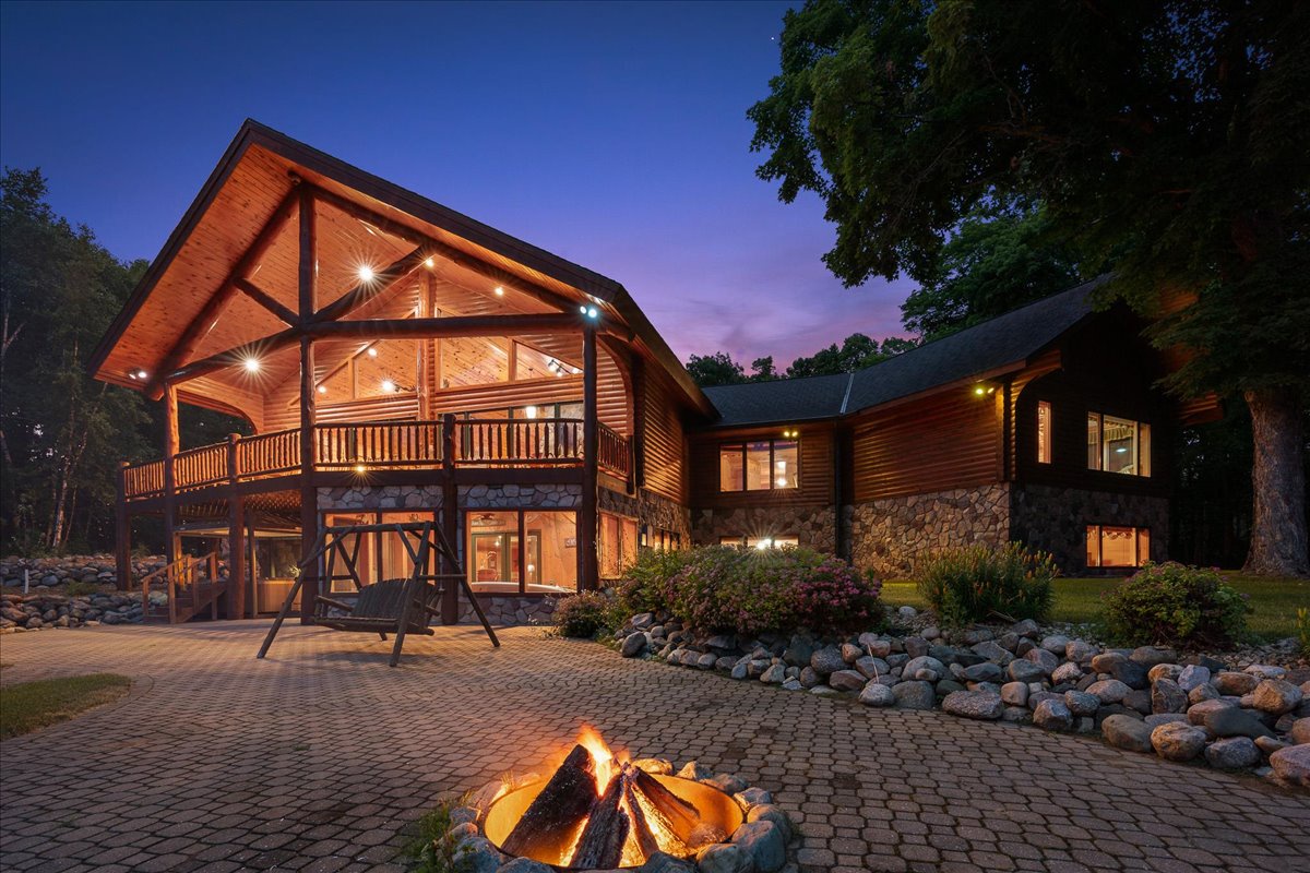 Fire Pit - Twilight
