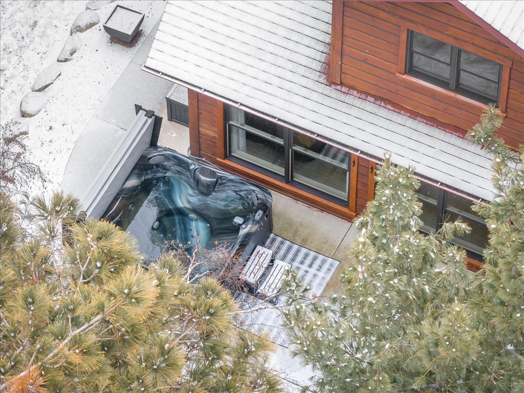 hot tub aerial