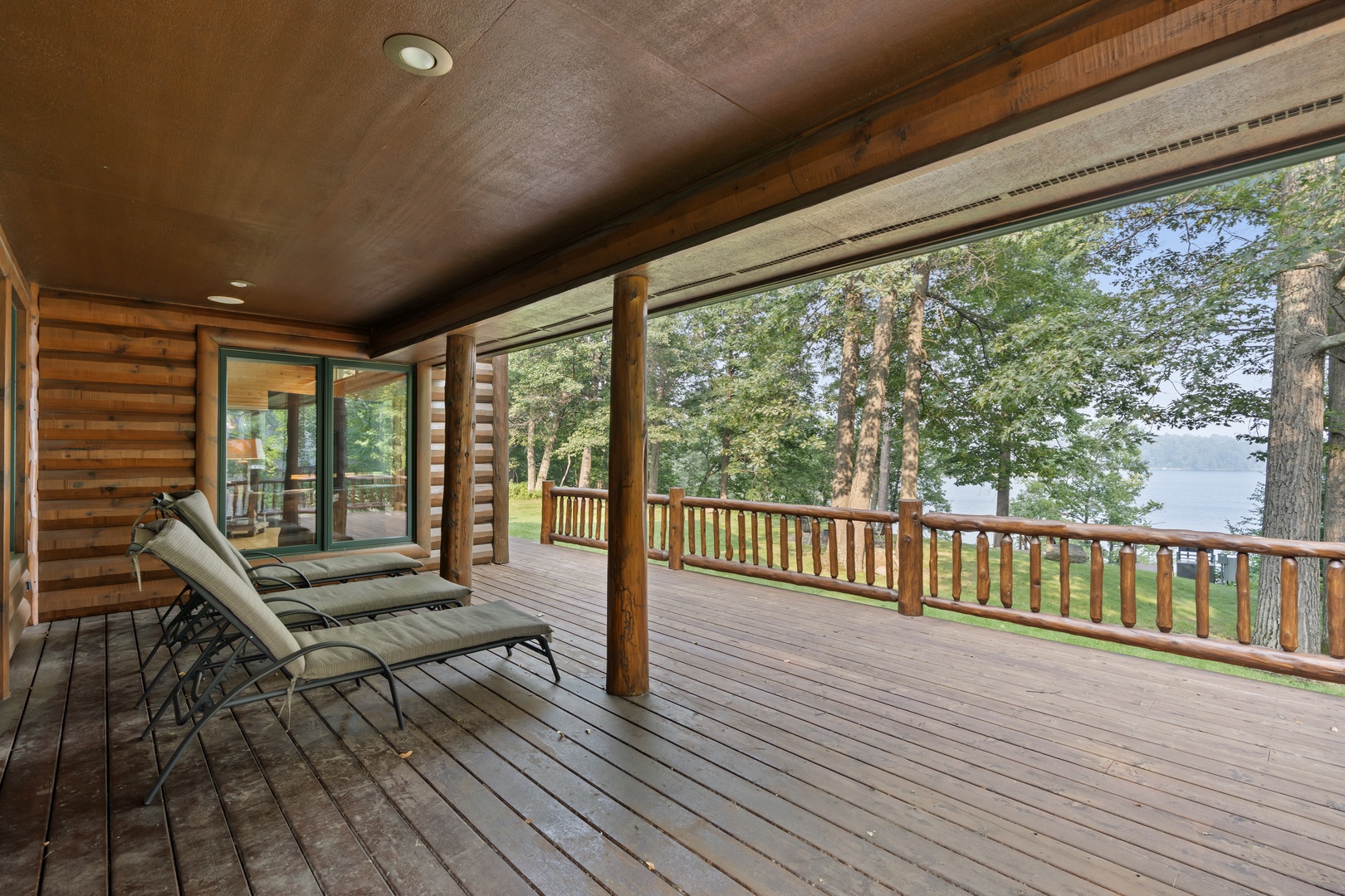 Lounging Chairs off the Deck