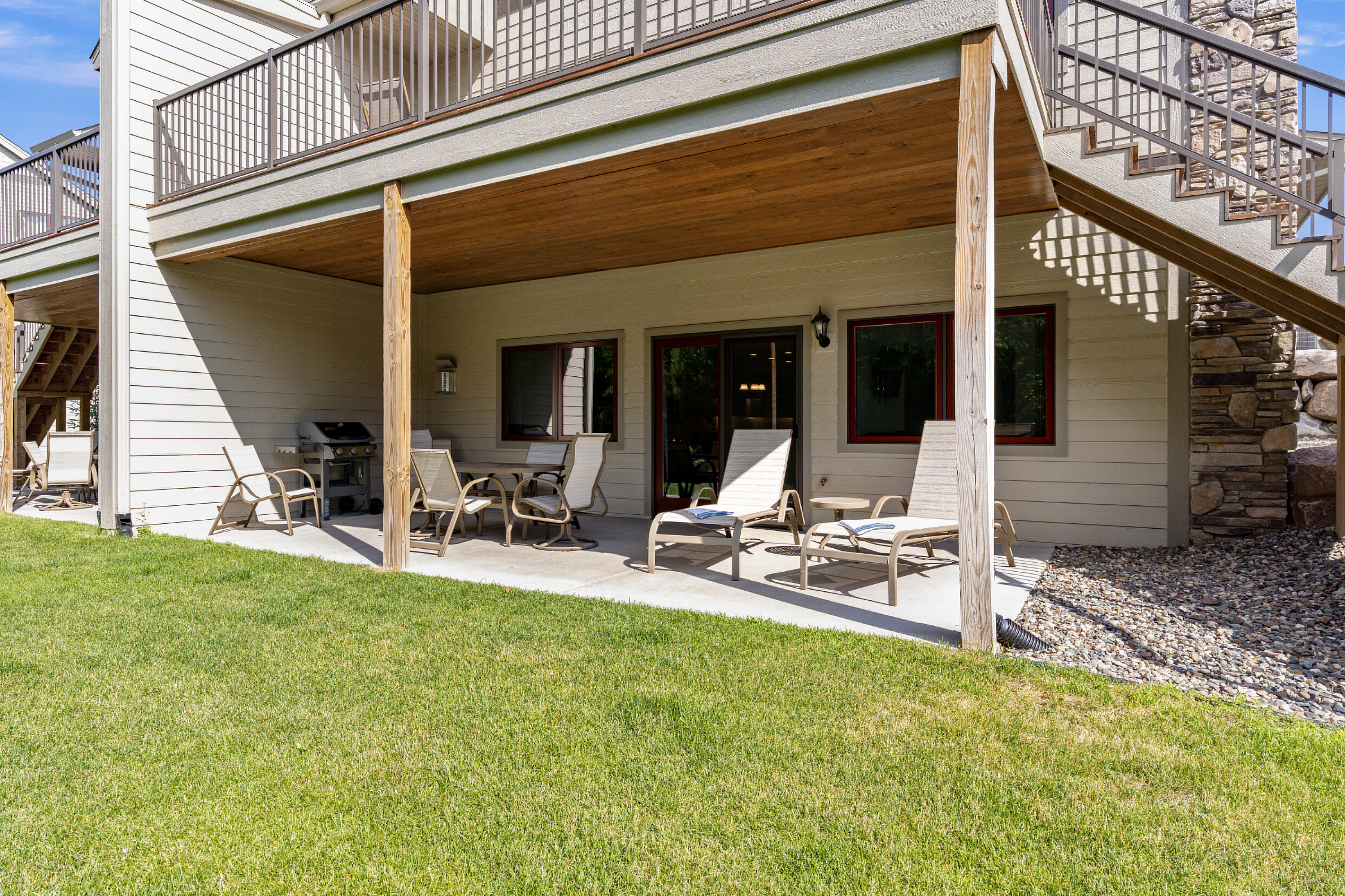 Patio with Gas Grill