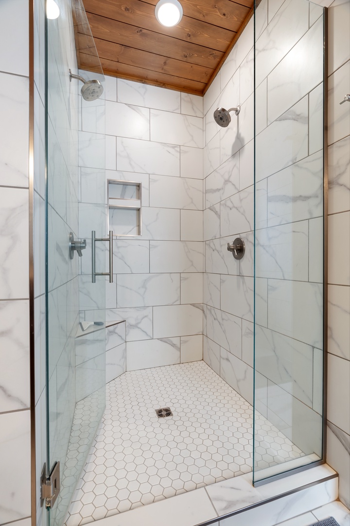 Walk in Shower