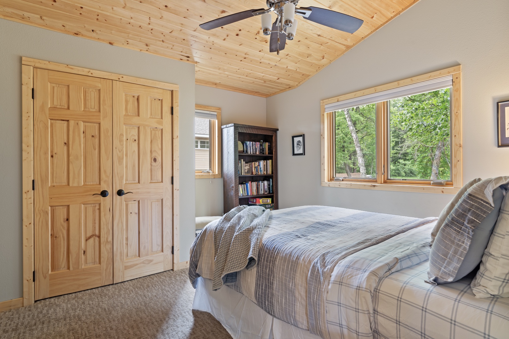 Upper Level Queen Bed #2
