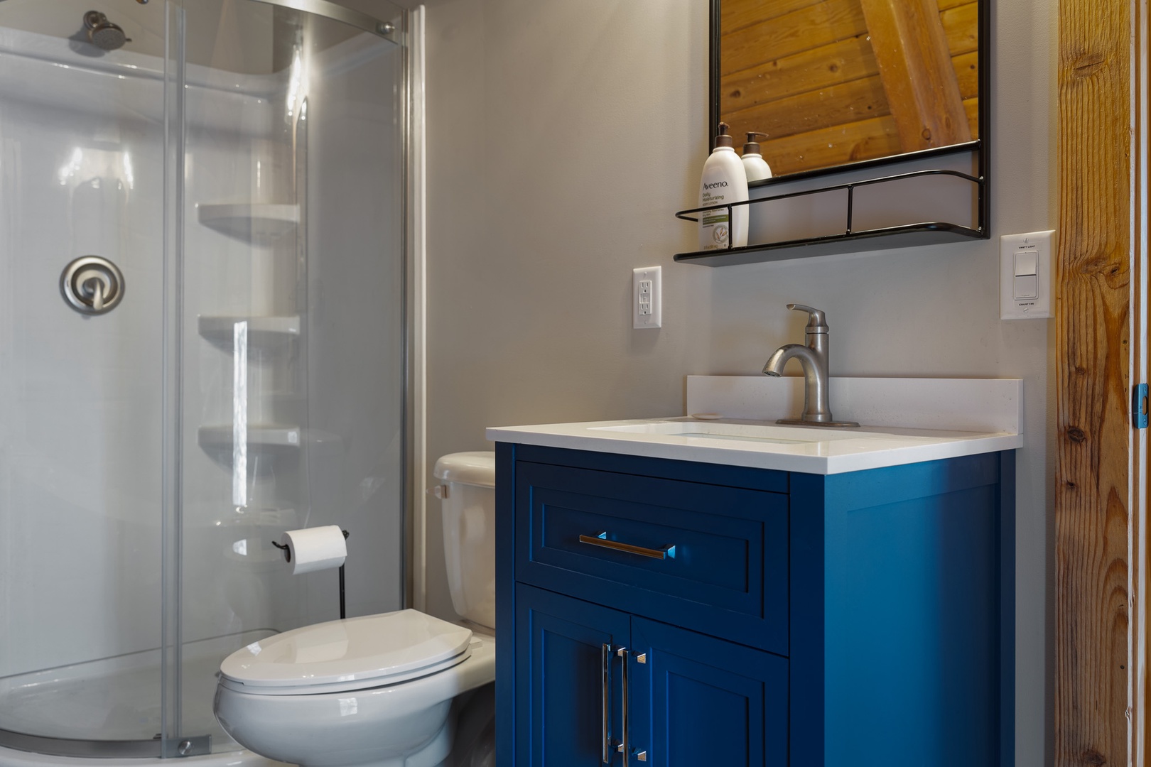 Main Level Bathroom with Shower
