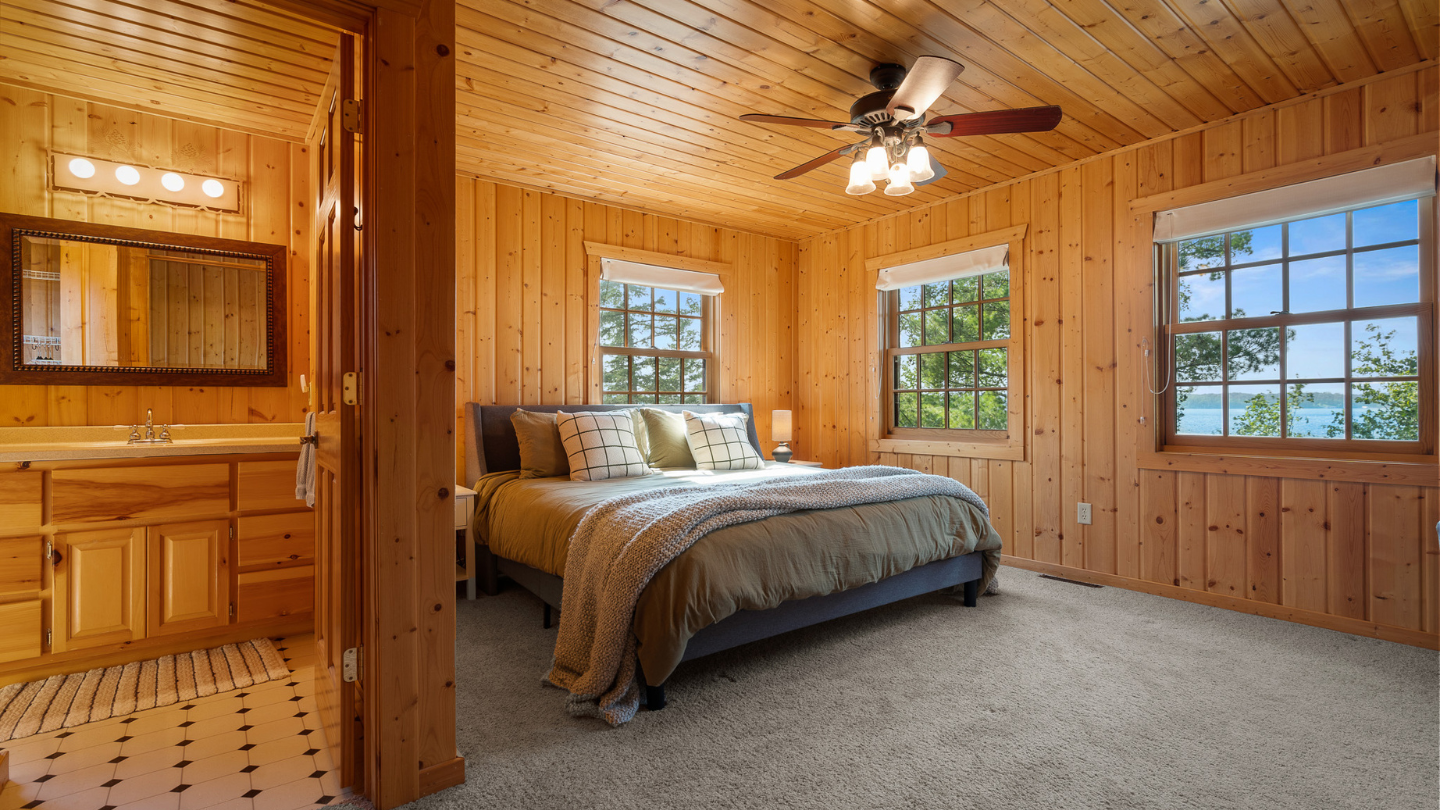 Upper Level Primary with Ensuite