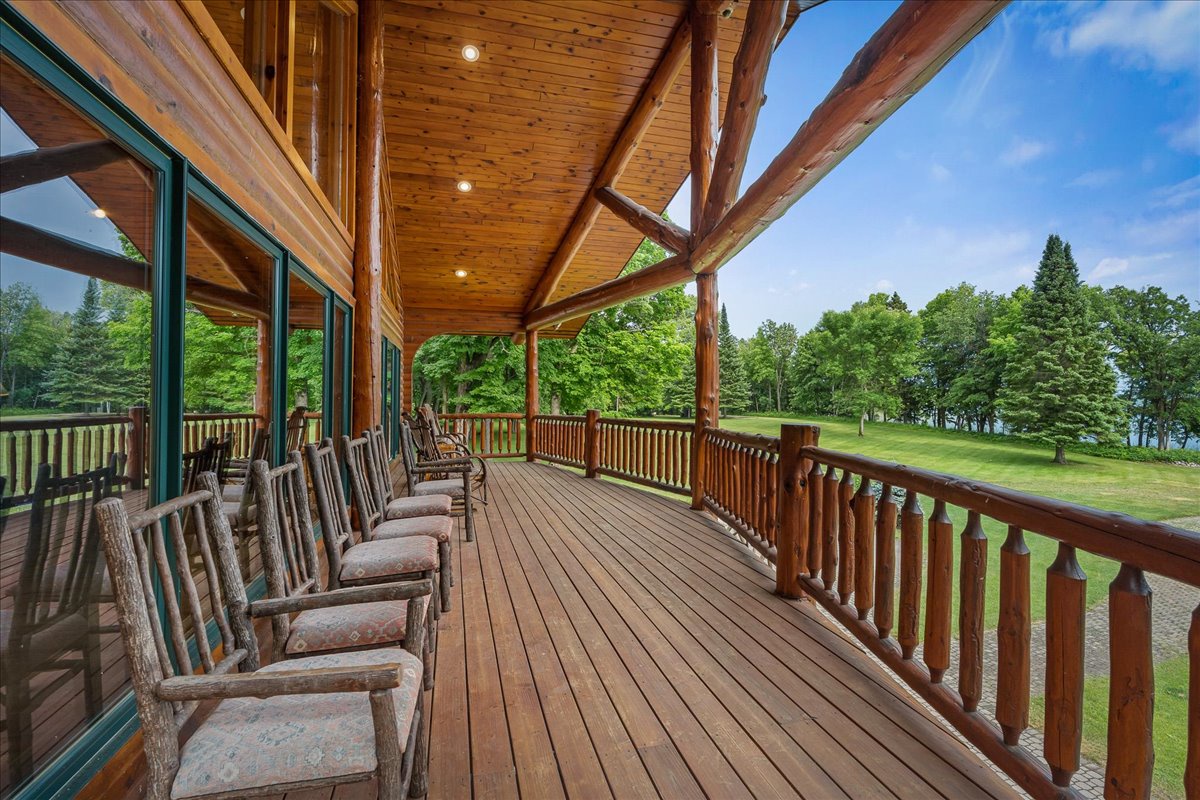 Waterfront Deck off MF Living Room