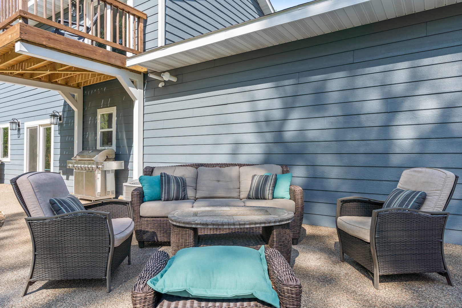 Backyard Patio Seating