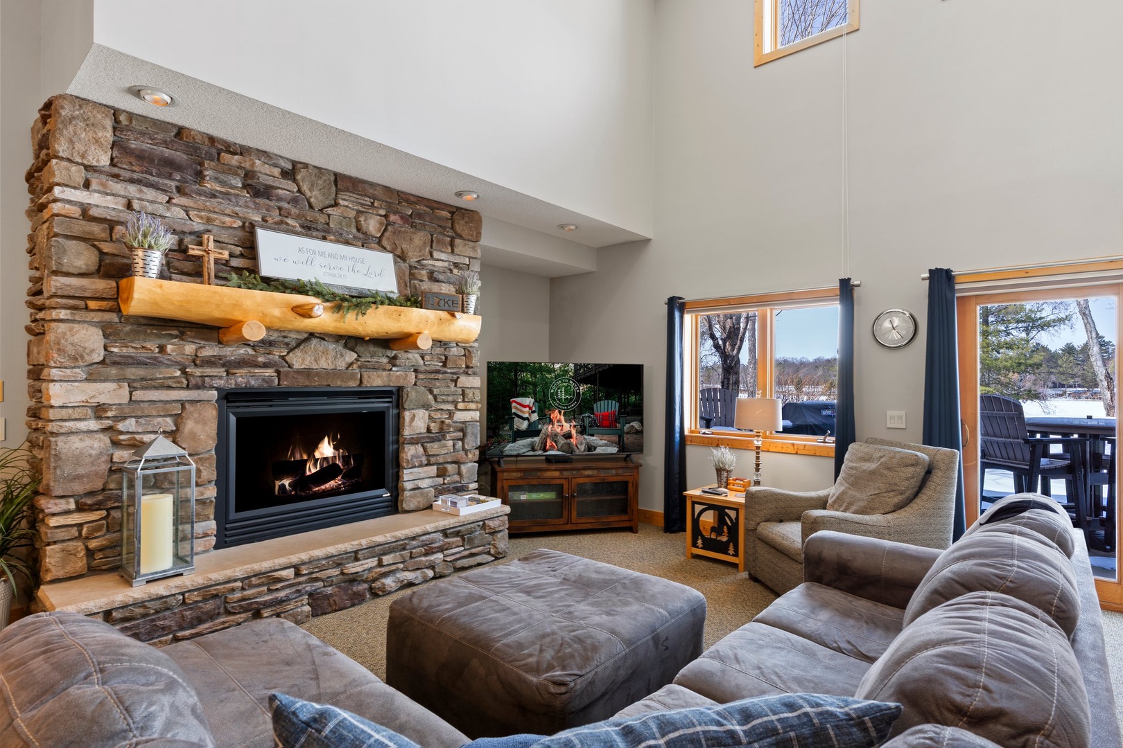 Enjoy views of the lake, a good movie or your favorite streaming service on our smart TV