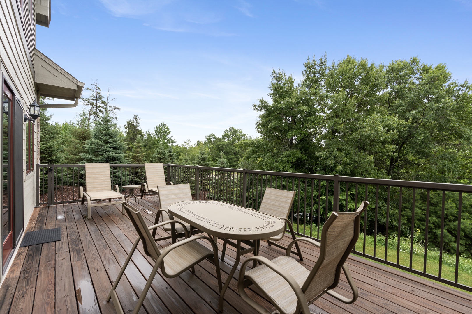 Deck for dining and Relaxing