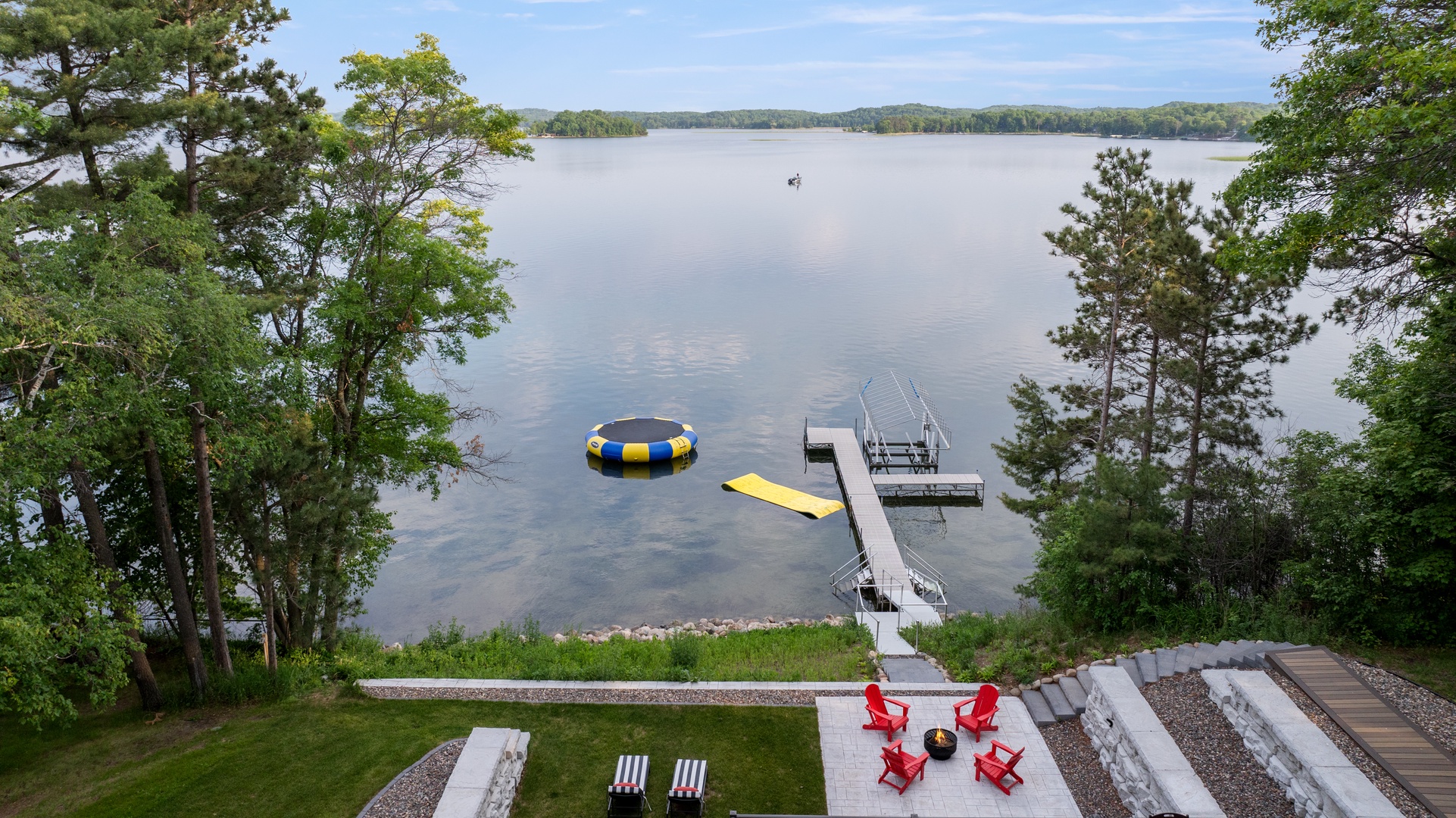 Water Trampoline & Lily Pad