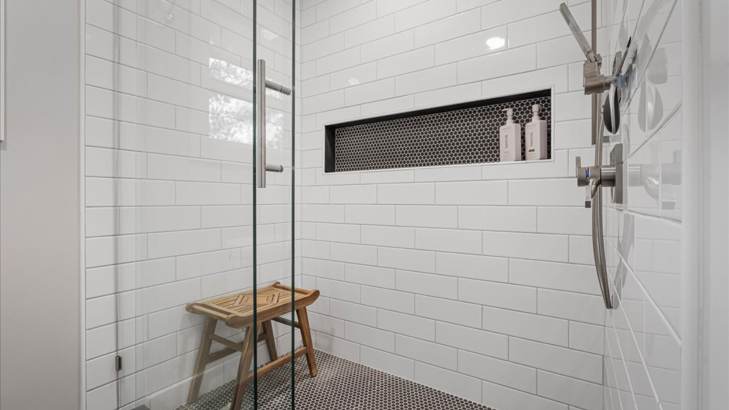 Family suite tiled shower