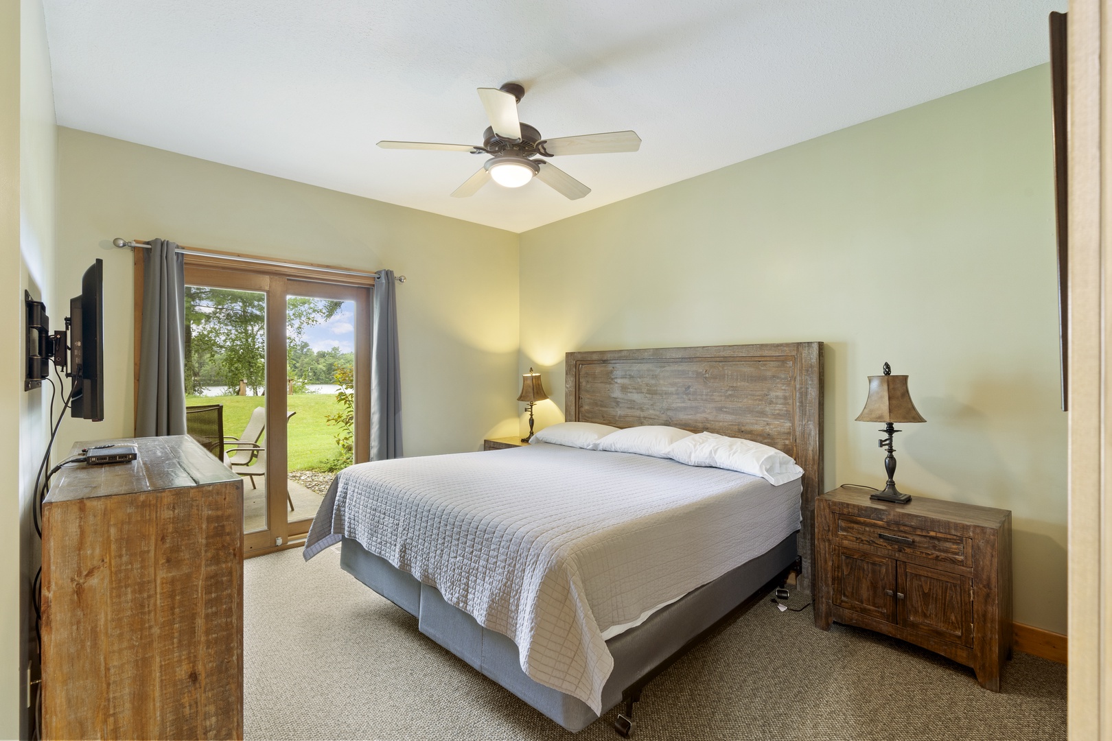 Primary Bedroom- King- Ensuite