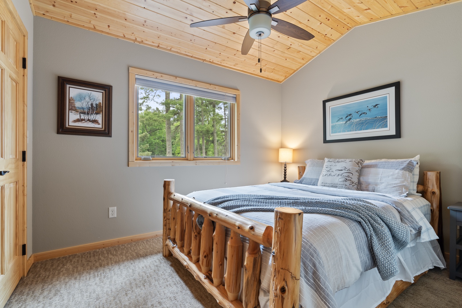 Upper Level Queen Bed #1
