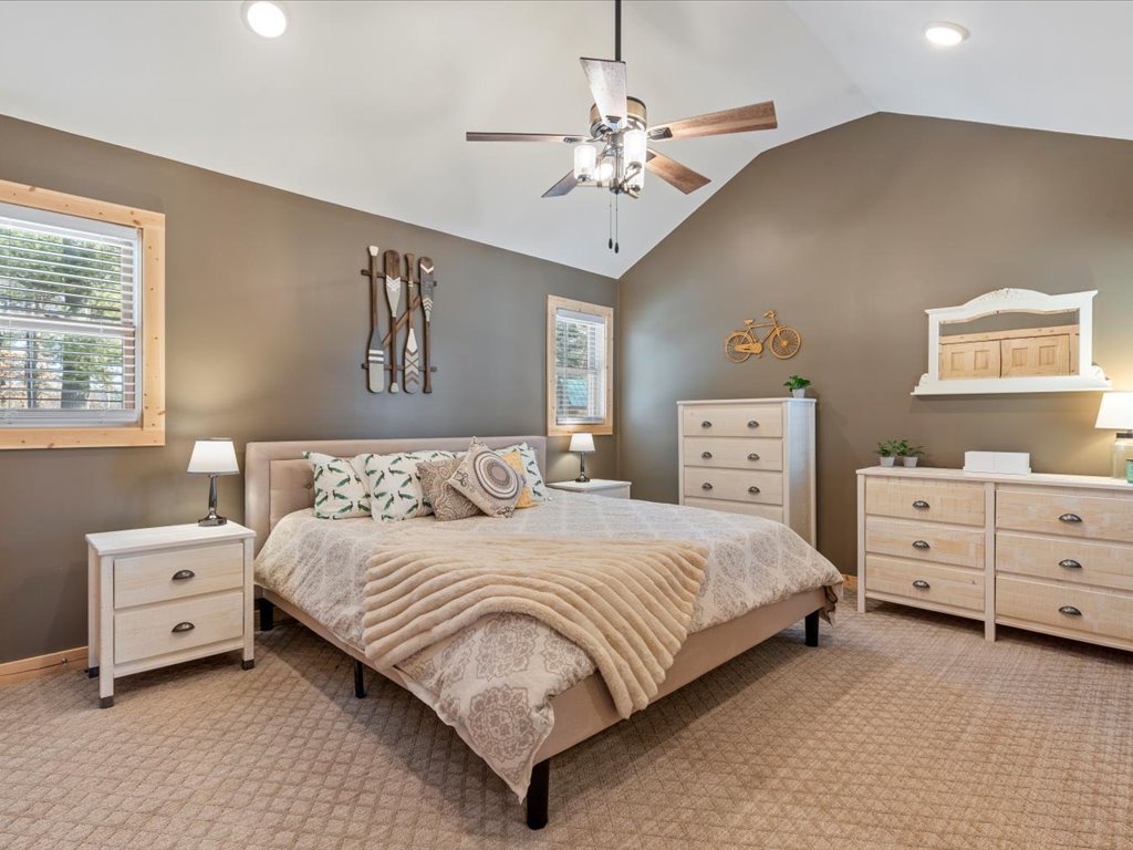 Primary bedroom with en-suite bathroom