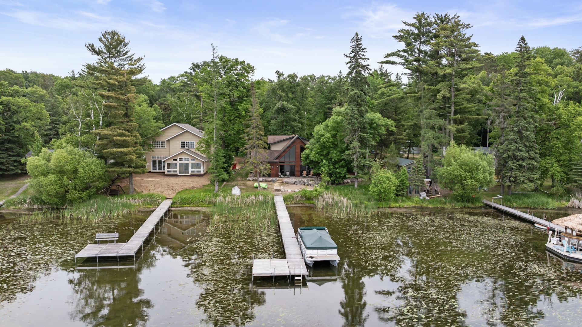 Dock Available (No Pontoon)