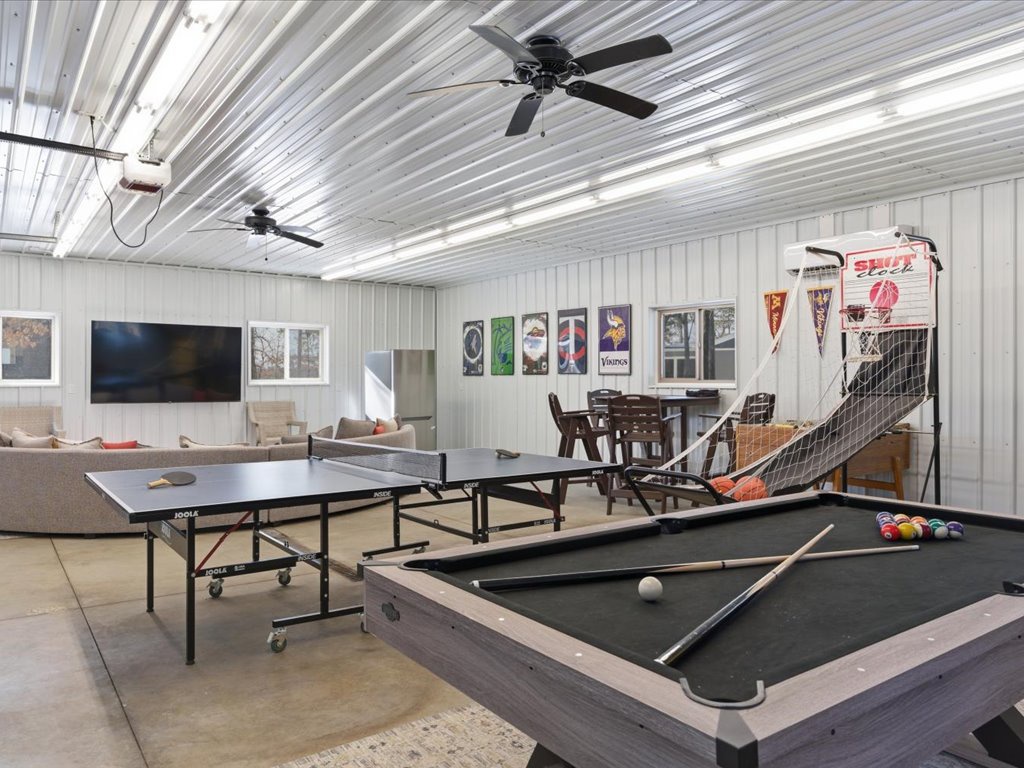 The Lookout on Lake Alexander